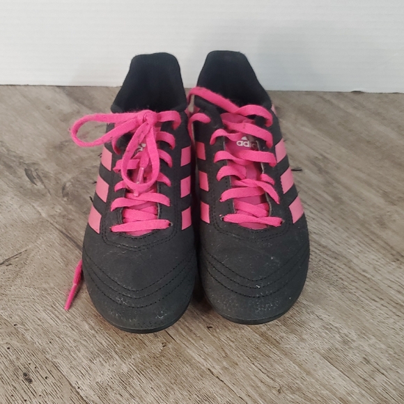 Adidas Kids Sneakers in Black and Pink - Picture 1 of 6